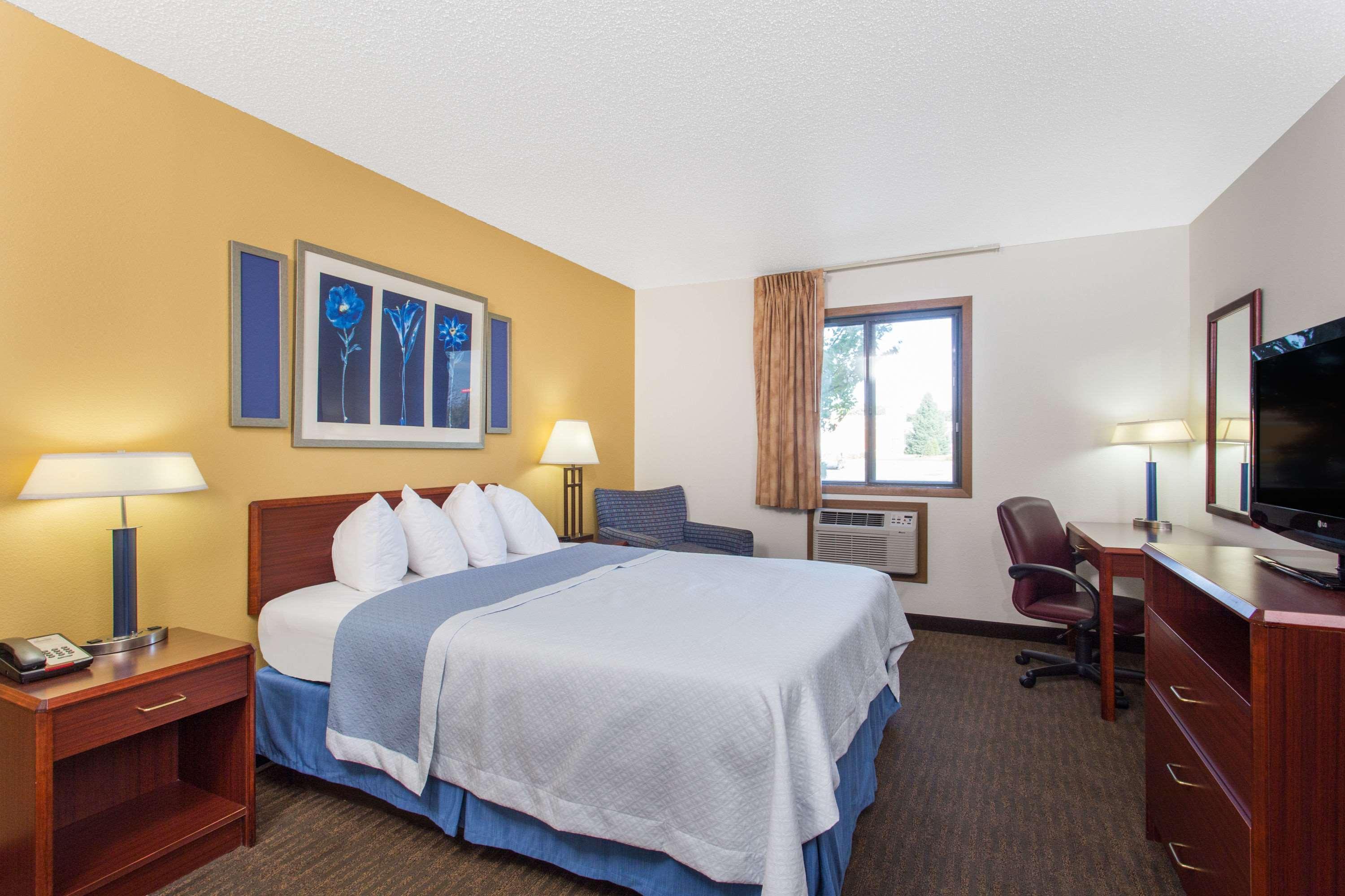 Days Inn By Wyndham Austin Exterior foto